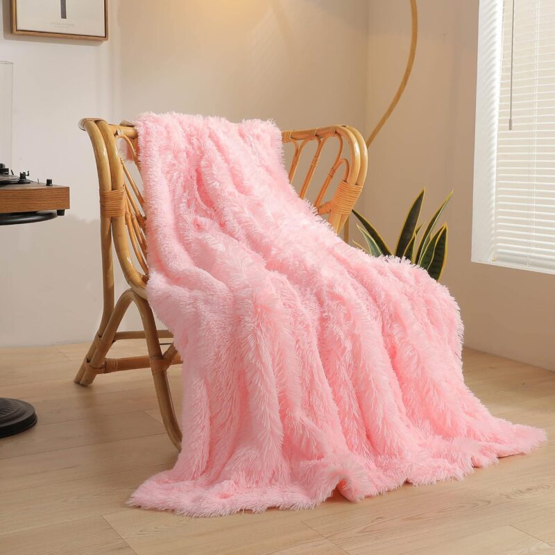 plaid fausse fourrure rose